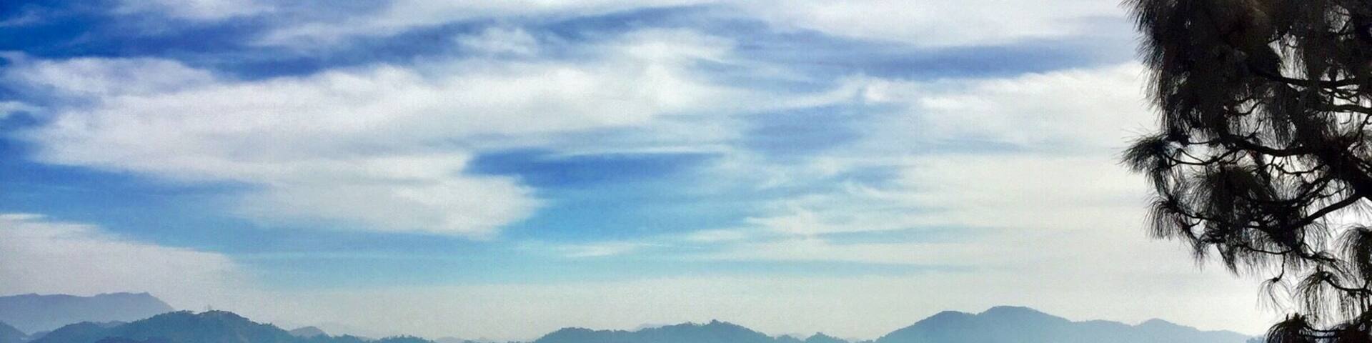 Spot is by the side of the road. The Mountain ranges you spot in Himachal are just mesmerizing #lifeatexpedia