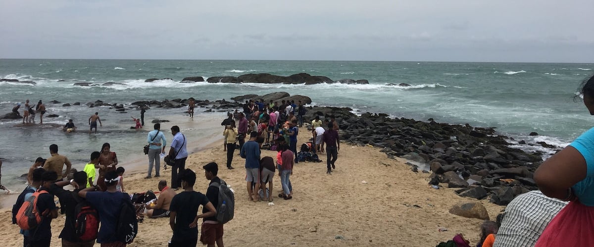 After worshiping in Kanyakumari temple we came here which is just at the back. Where people were enjoying.