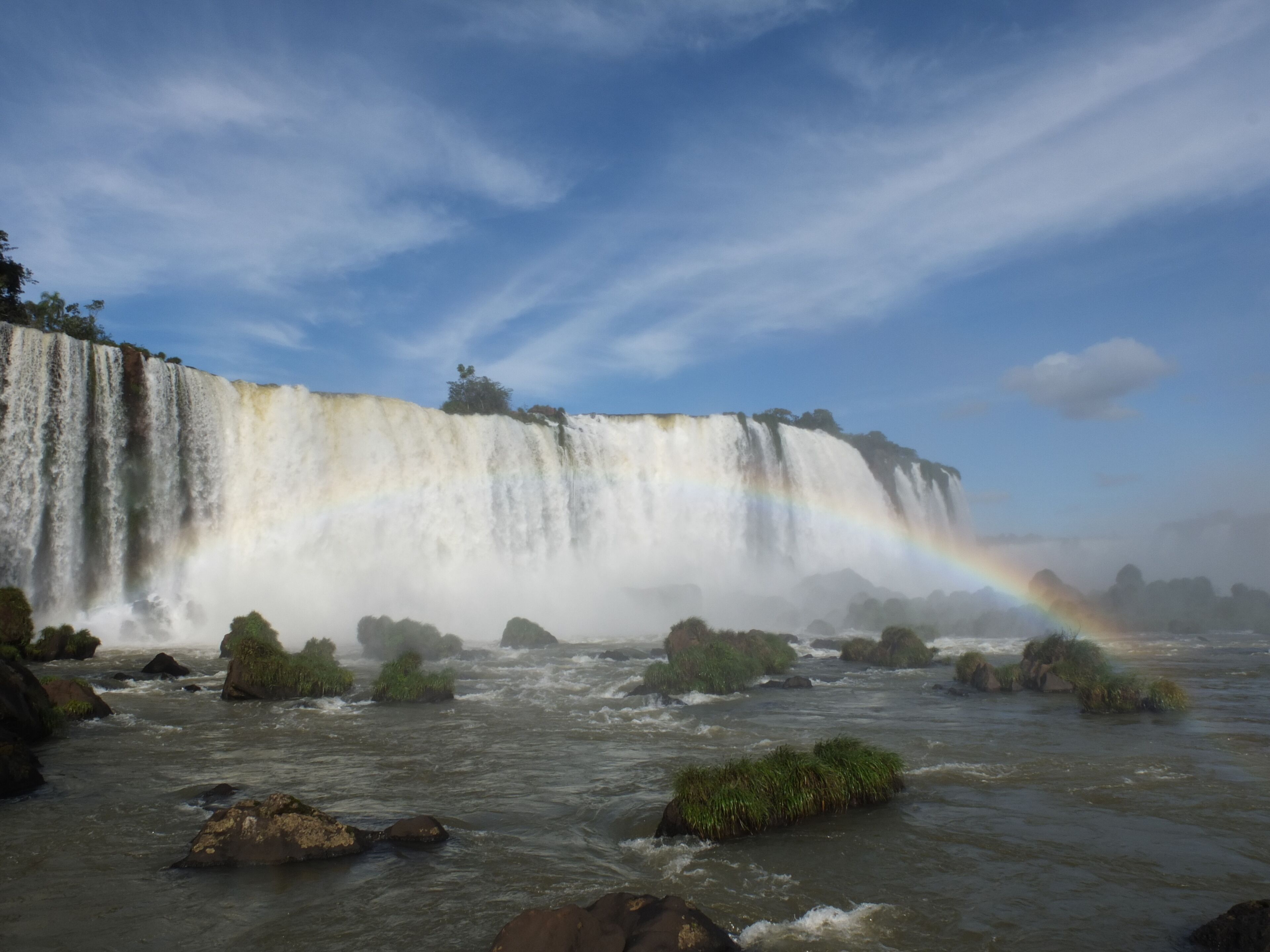 0_Iguassu_falls__Brazil_(1)