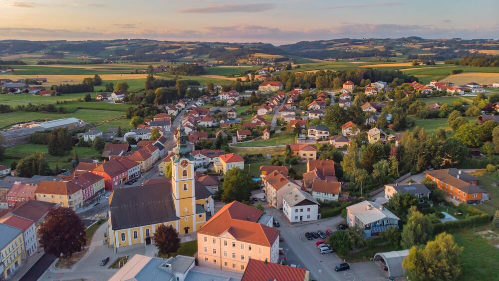 Village in Austria (Waizenkirchen, Oberösterreich)