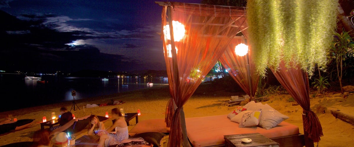 Fisherman\'s Village Plaza