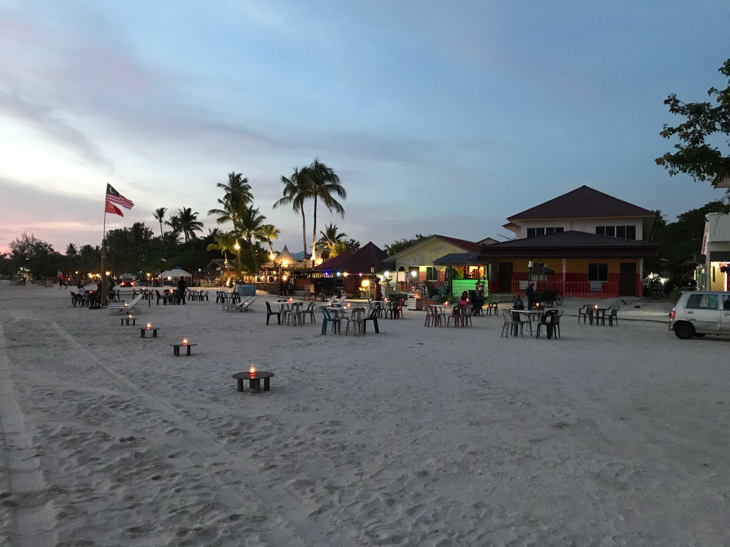 chill with candlelight at the beach while watching the beautiful sunset.😉 #Chenangbeach