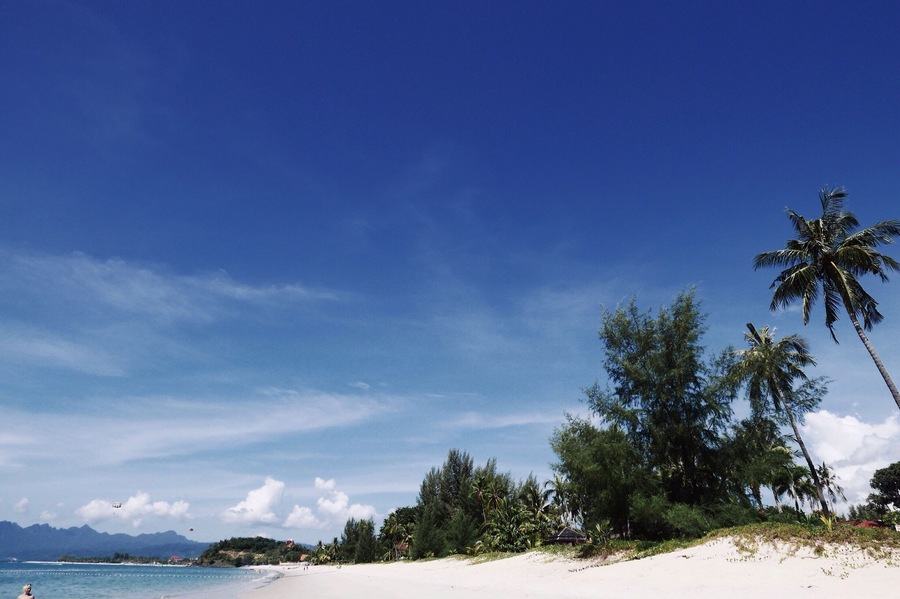 Pantai Tengah ( Middle Beach).