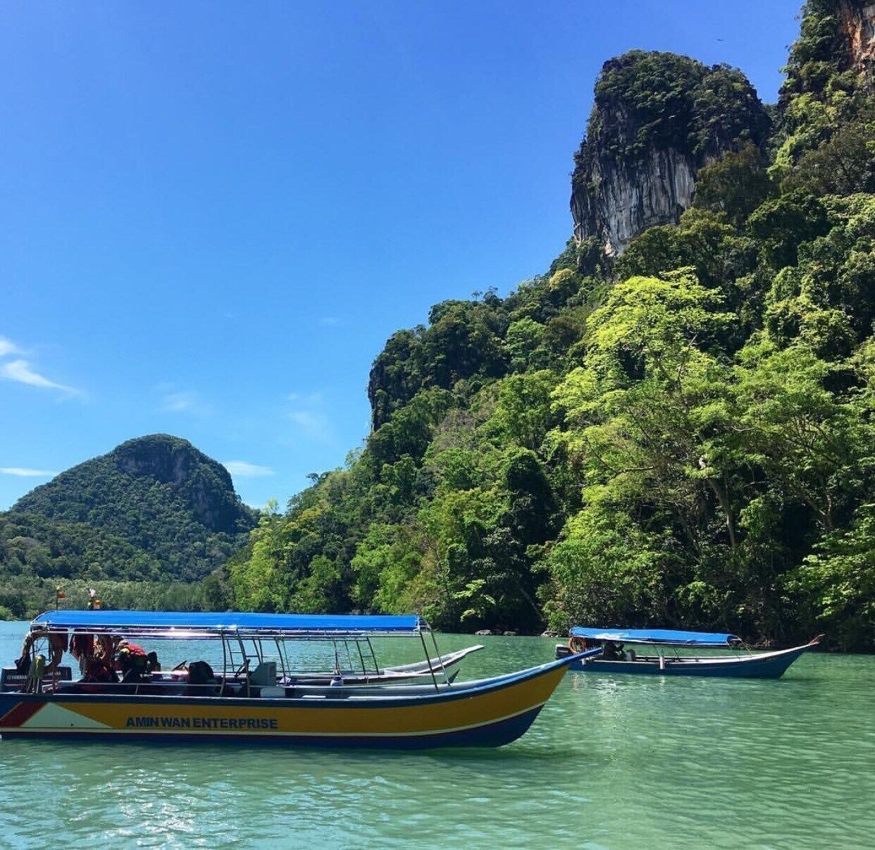 Despite being a tourist hub the water here is beautiful and well maintained, the locals and tourists respect the natural beauty. #ExpediaCares #lifeatexpedia