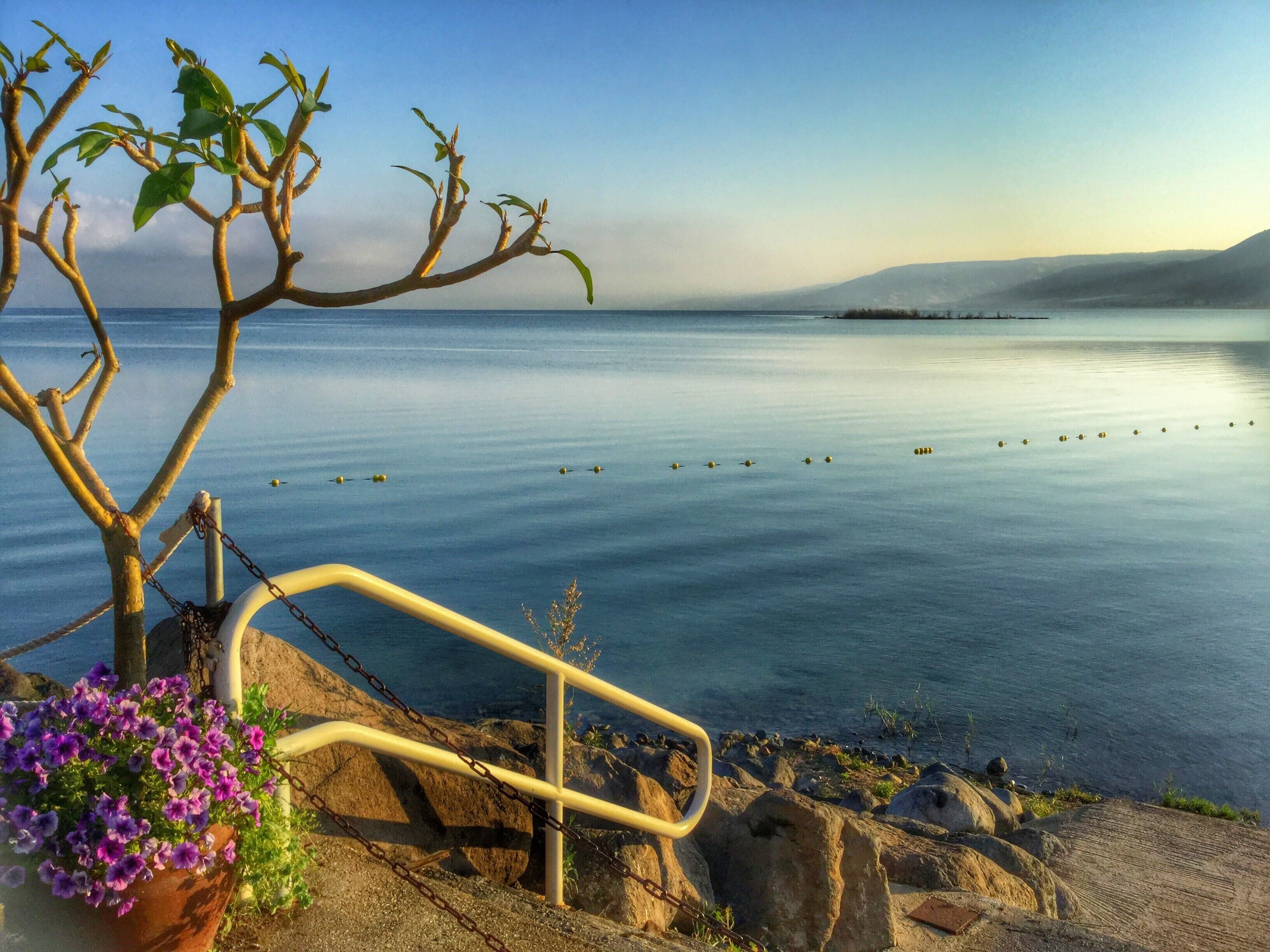 If you get a chance to explore down in the Canyons around Twin Falls, Idaho you will quickly learn the Sunsets are one of a kind amazing! 