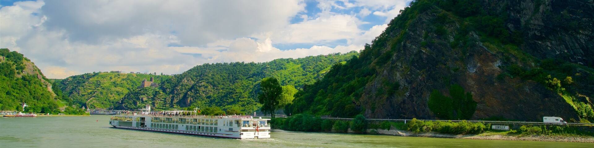 Sankt Goarshausen featuring a river or creek, cruising and mountains
