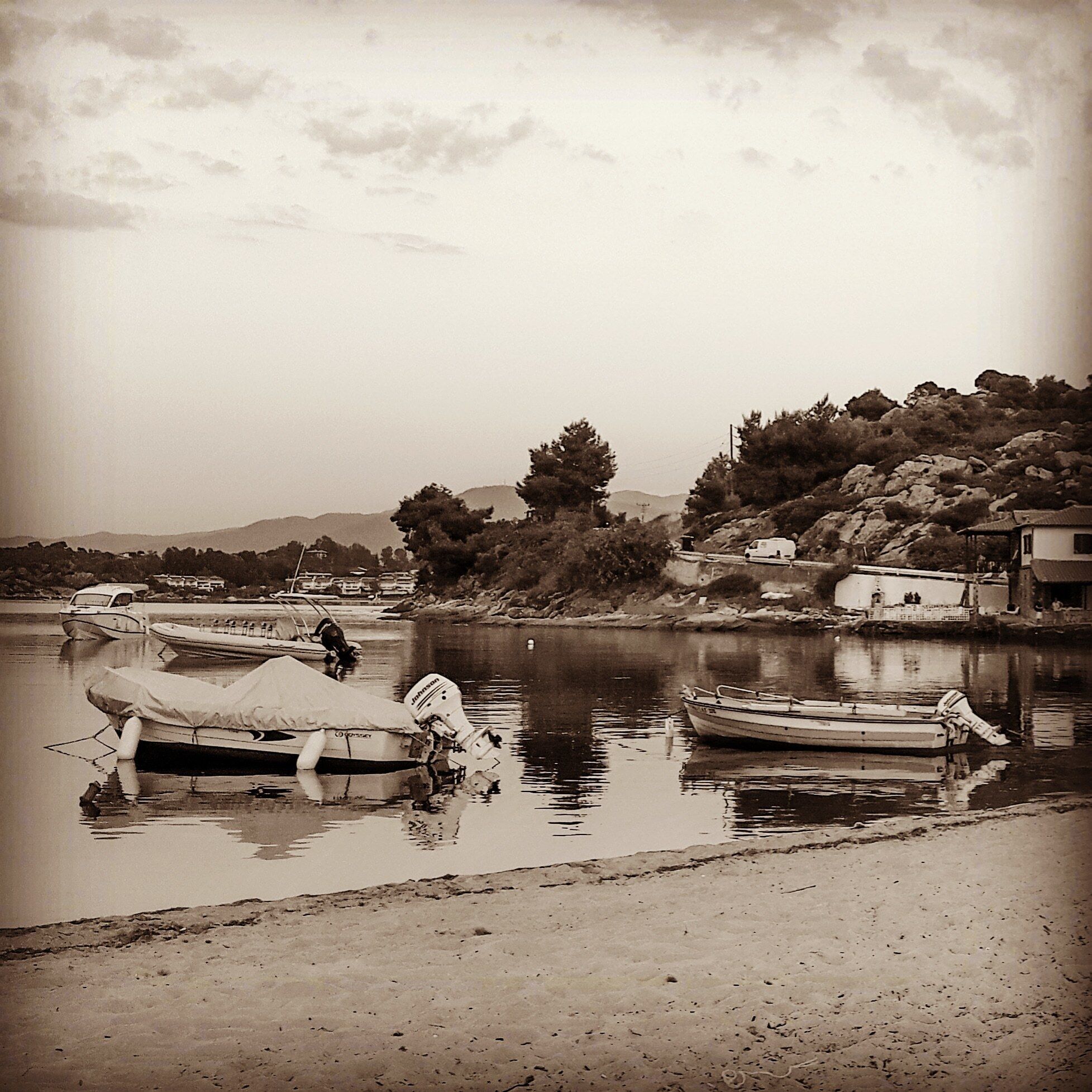 𝕊𝕦𝕞𝕞𝕖𝕣 𝕝𝕠𝕒𝕕𝕚𝕟𝕘
