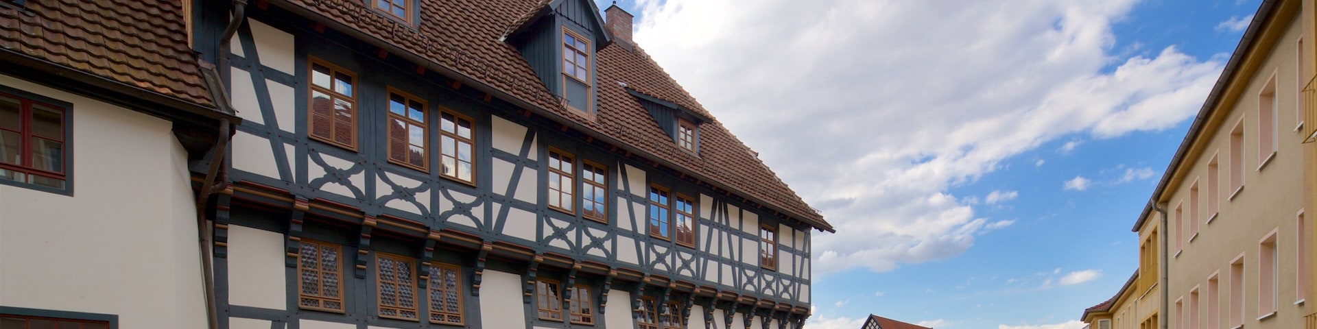 Lutherhaus caracterizando uma cidade e elementos de patrimônio