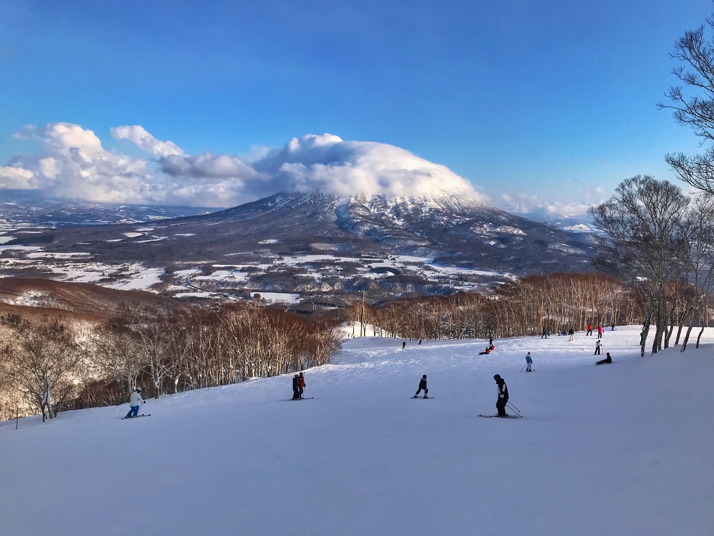 Perfect view at Hirafu #mountains #mountainsphotochallenge