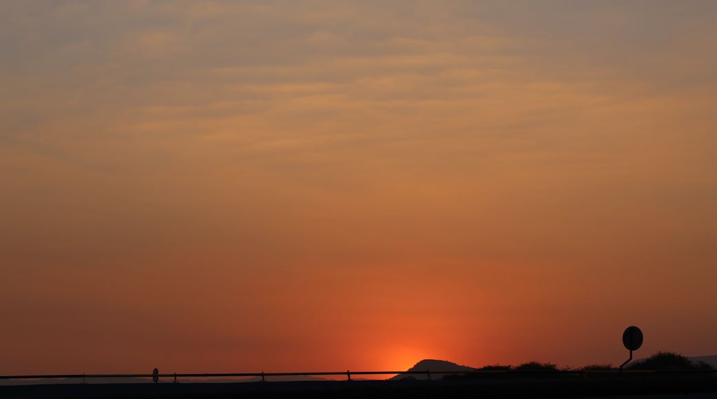 Sometimes sun set looks very very amazing 😉😉