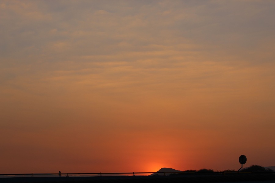Sometimes sun set looks very very amazing 😉😉