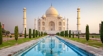 Taj Mahal, Agra, India