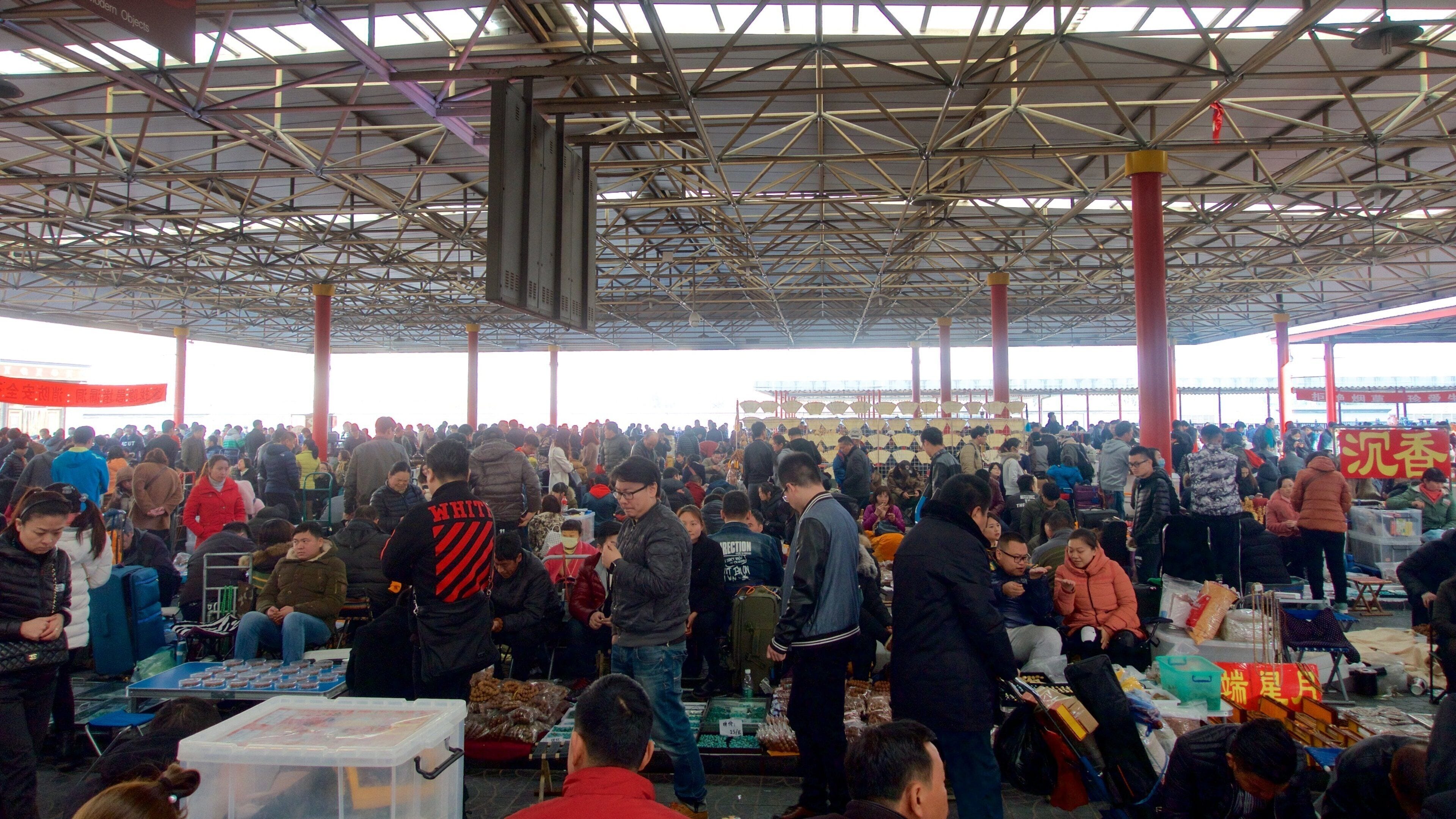 潘家园古玩市场