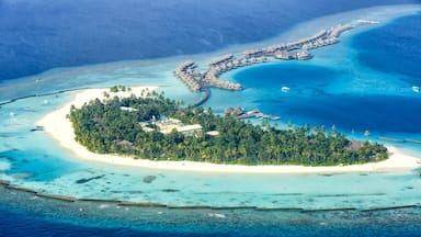 Malediven Insel Urlaub Paradies Meer Halaveli Resort Ari Atoll Luftbild