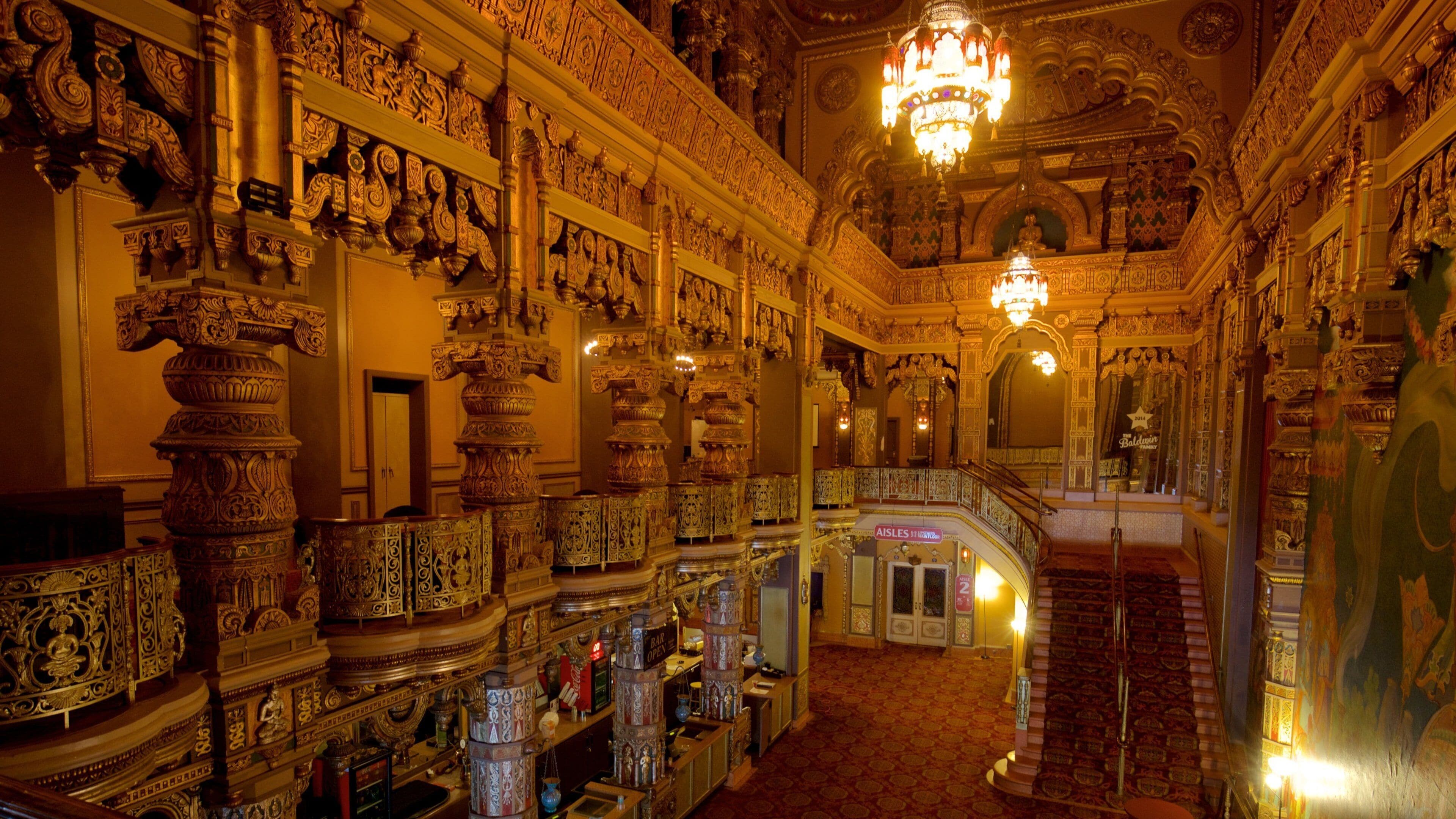 Landmark Theatre welches beinhaltet Innenansichten und Geschichtliches