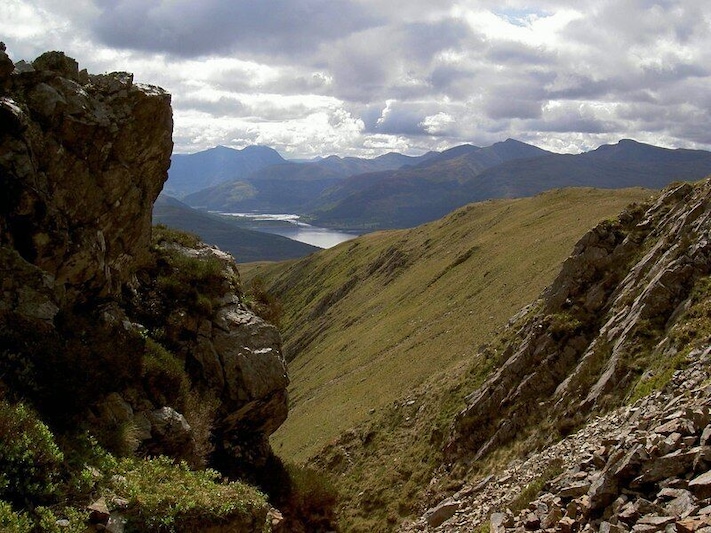 Creagan Stob an Ribein Short gully to ridge, looking across to Ballachulish