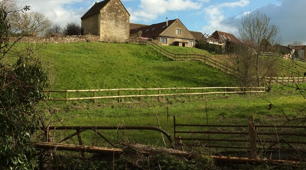 Dovecote and house, Norton St Philip