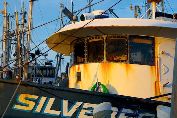 Hyannis Harbor which includes a bay or harbor