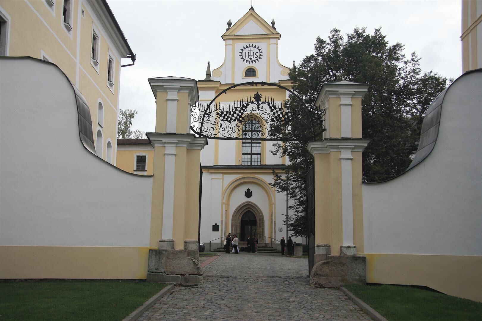 Basilica of the Assumption of the Virgin Mary (Žďár nad Sázavou)
http://www.zdarns.cz/en/castle.asp