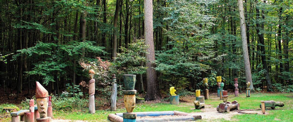 Wald-Weg-Zeichen, Syke 2014 (dauerhaft ausgestellt im öffentlichen Raum)