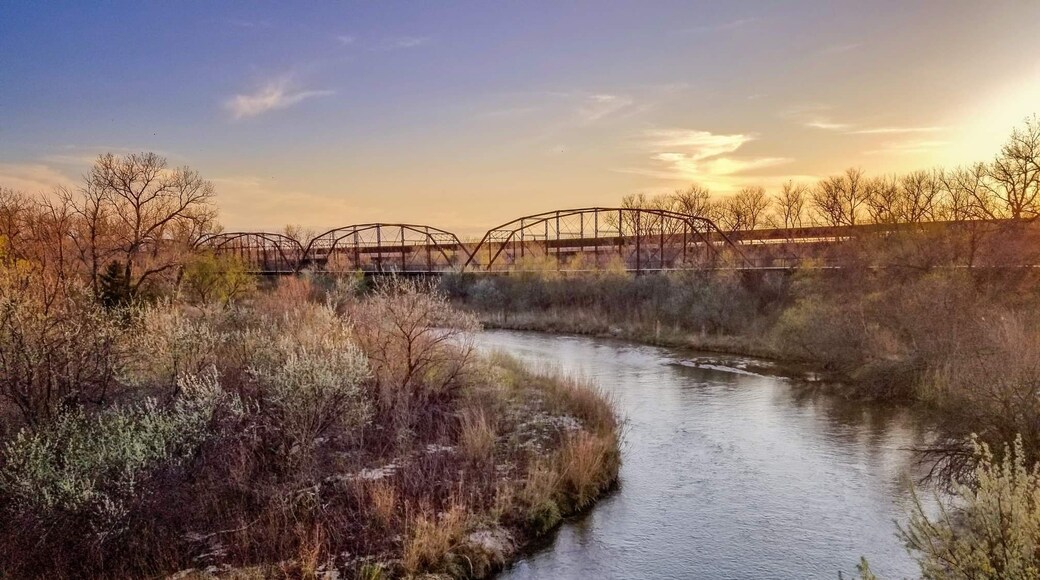 Winter sunset on the Canadian River