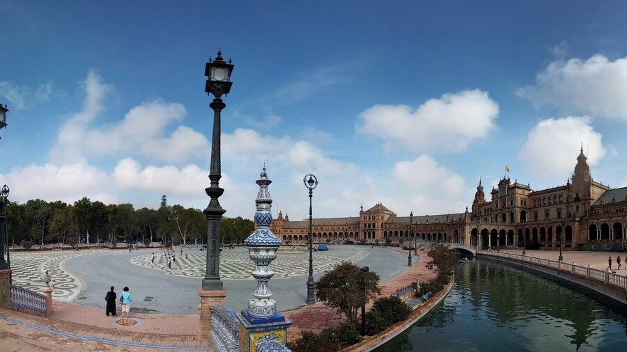 0_20140922_113656_VRpano