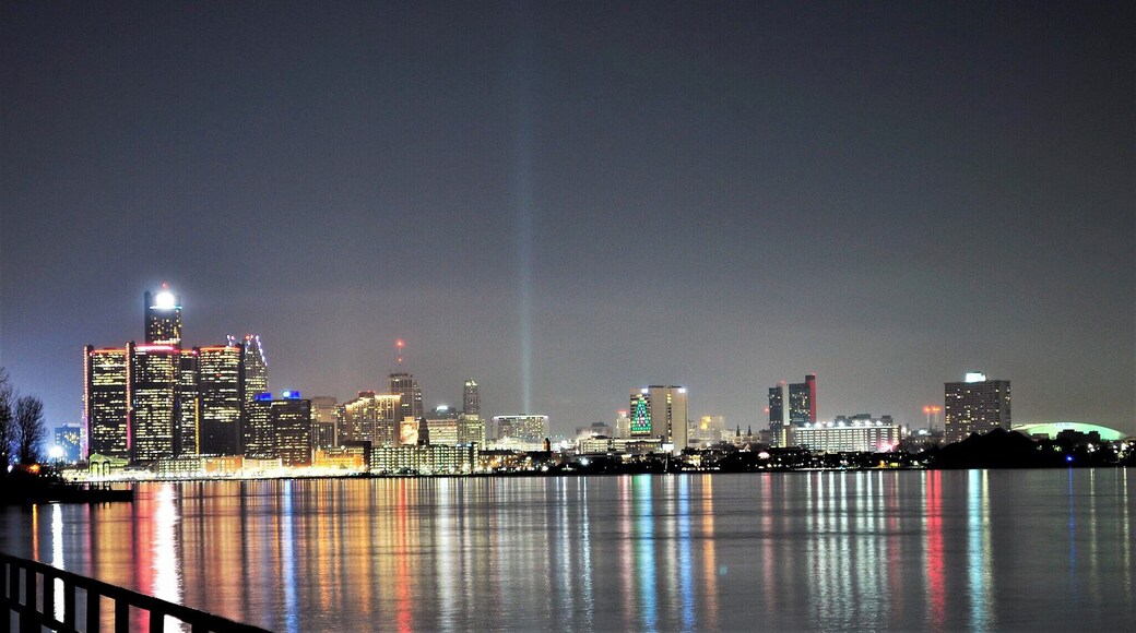 A calm night on the Detroit River.