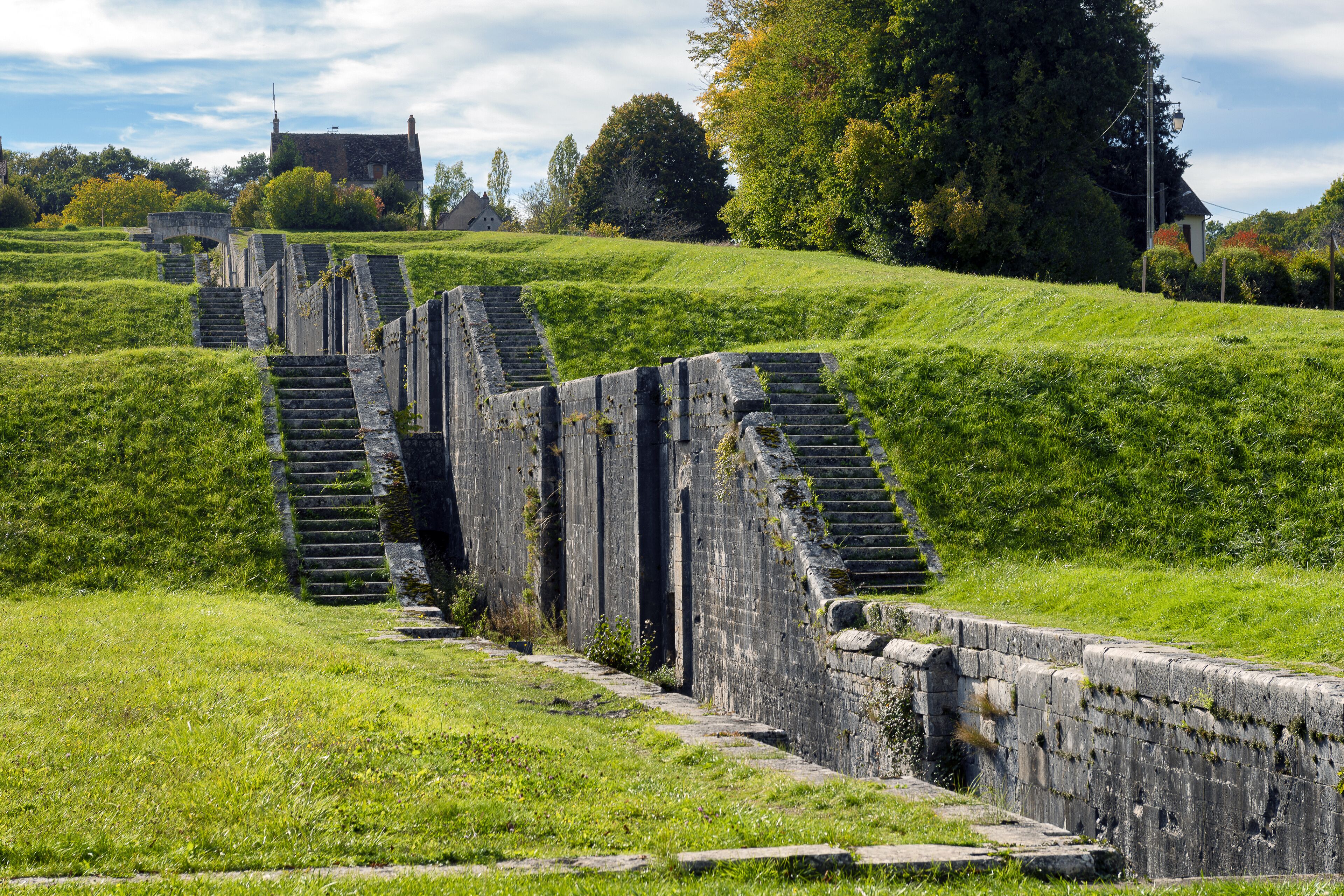 روغني-لي-ست-إيكلوس