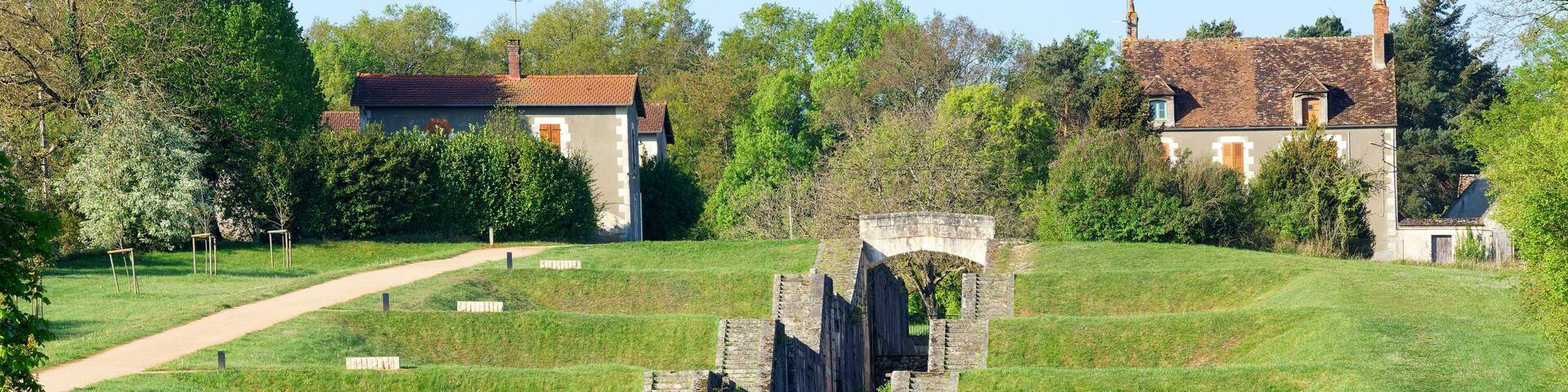 Rogny-les-Sept-Ecluses village in the Centre-Val-De-Loire Region