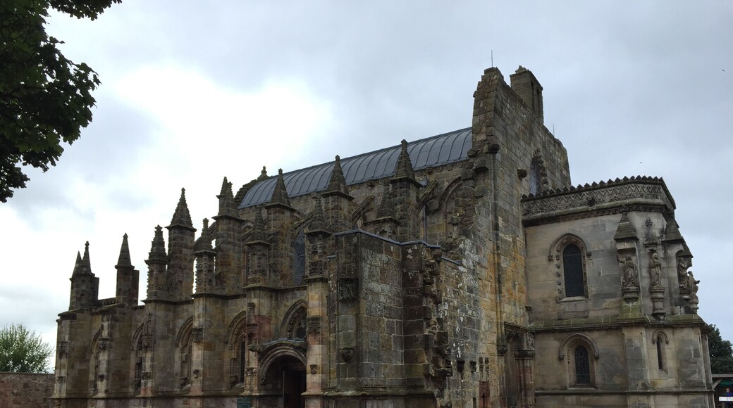 This is a photo of listed building number