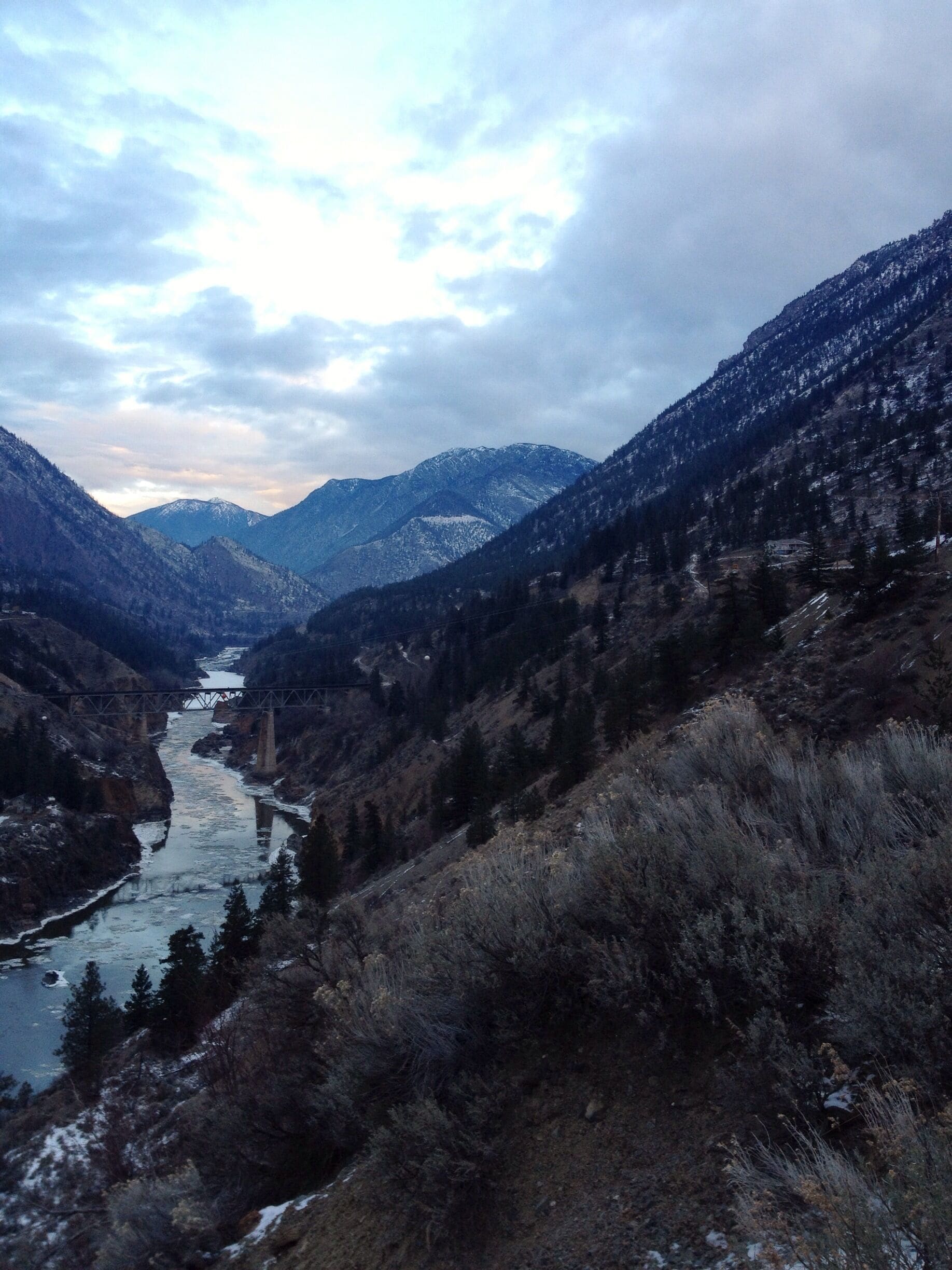 Mountain canyon during the winter #hiking #waterlust