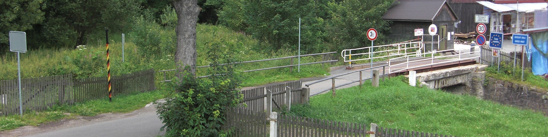 Border crossing