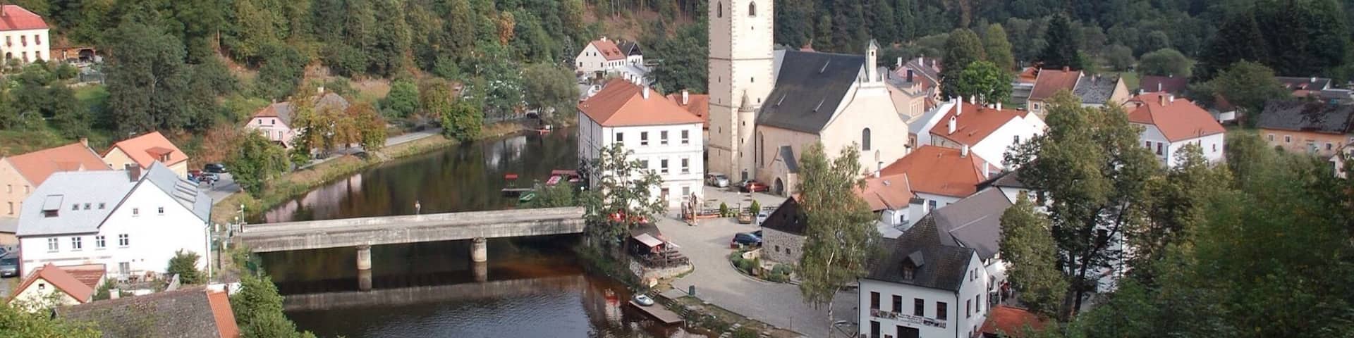 Picturesque town of Rožmberk nad Vltavou, a popular destination for people rafting Vltava River.
Plenty of places for eating and drinking, and a small campsite for tents.