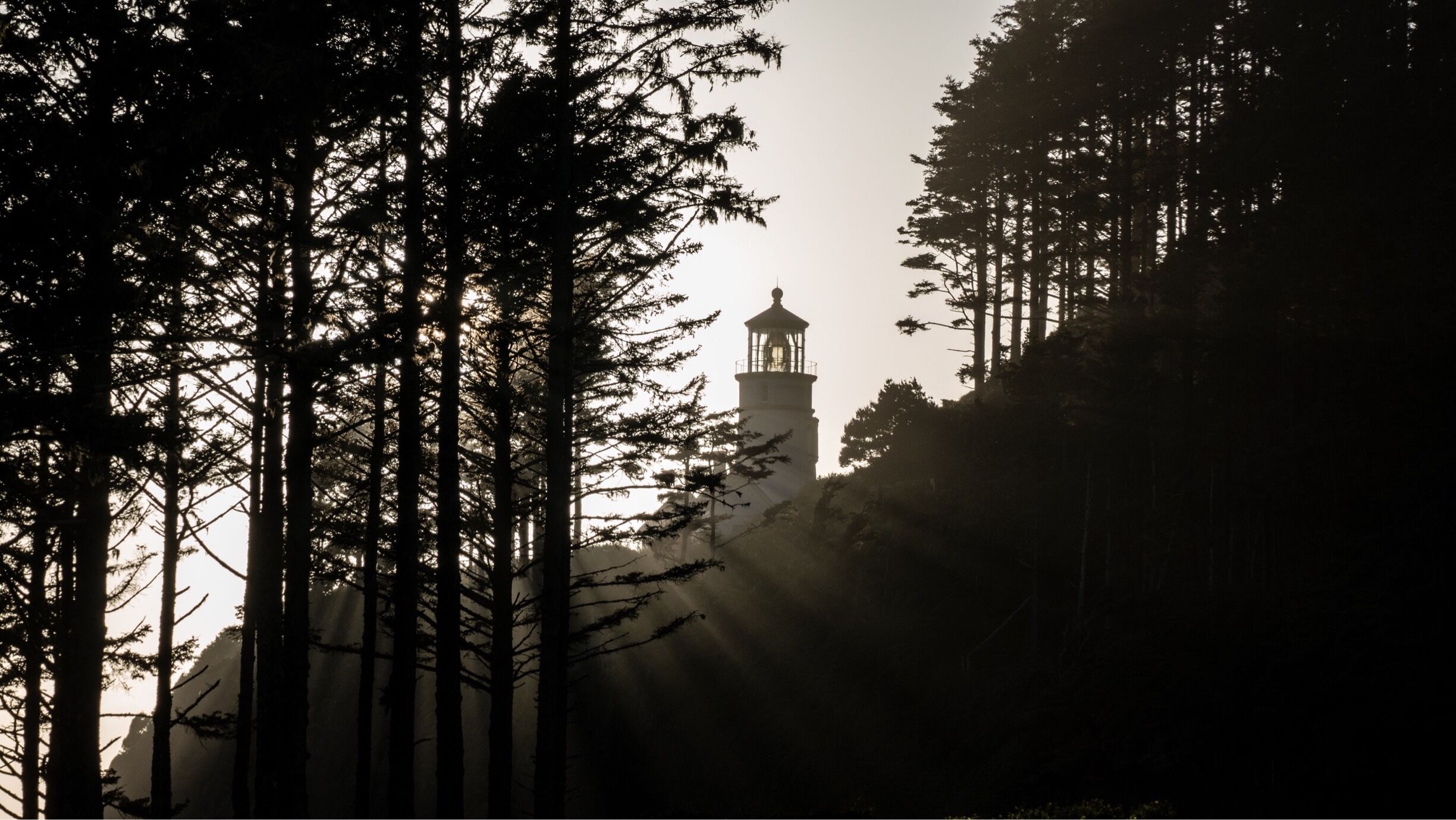 Chasing Lighthouses along H1.