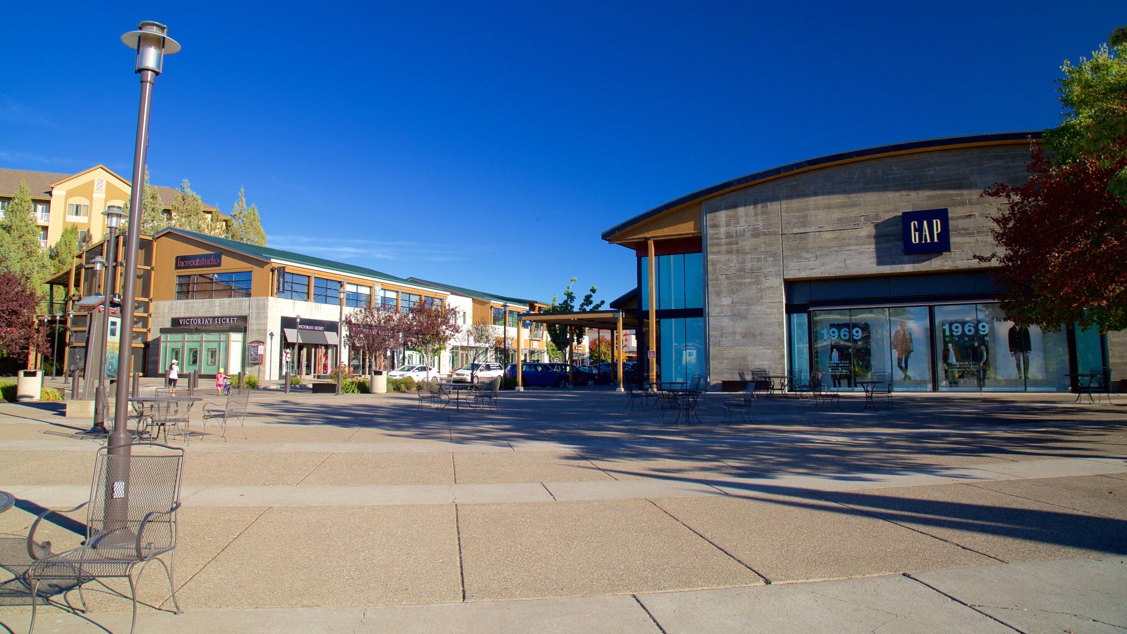 Old Mill District som inkluderer torg eller plass