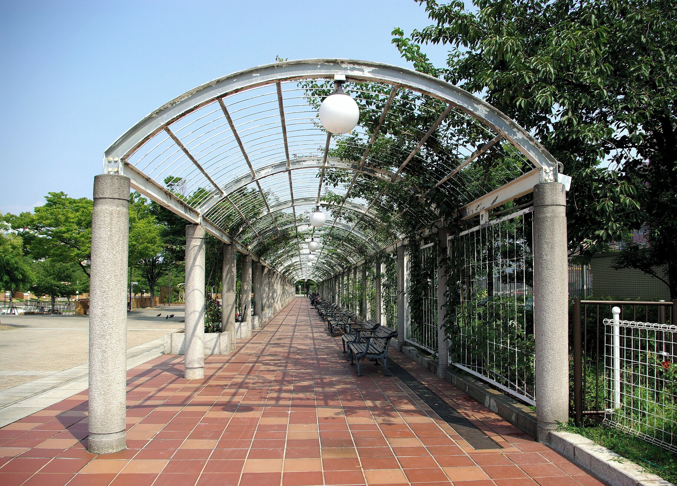 One-point perspective. Tennoji Park, Osaka, Japan.