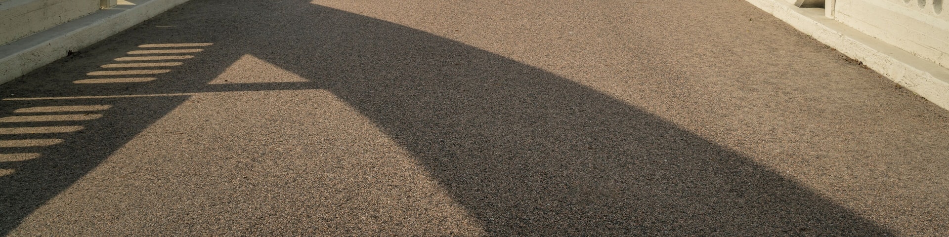 Concrete arch bridge over South Platte River