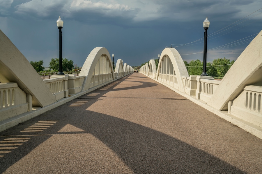 Concrete arch bridge over South Platte River