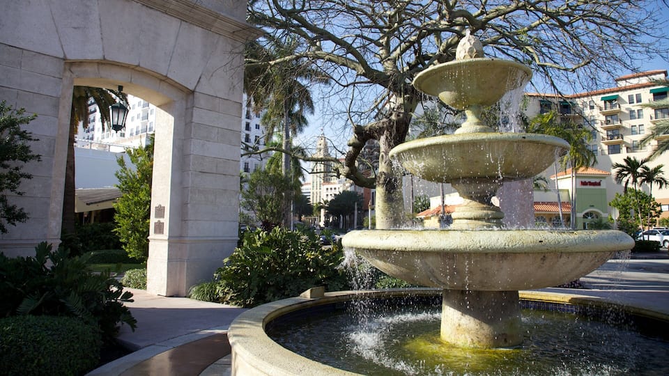 Fountain and architecture in Miracle Mile, Coral Gables, Florida on a clear day