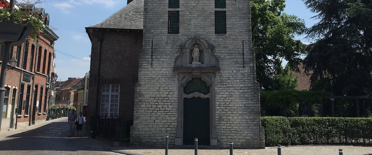 The Zimmertoren in Lier was built before 1425 - though the exact year is unknown. The clock shows way more than just the time: like the seasons, the tides, the cycli of the sun...