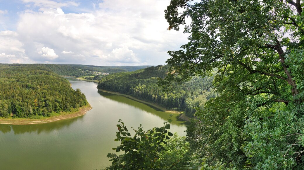 Blick vom Heinrichstein auf die Saale