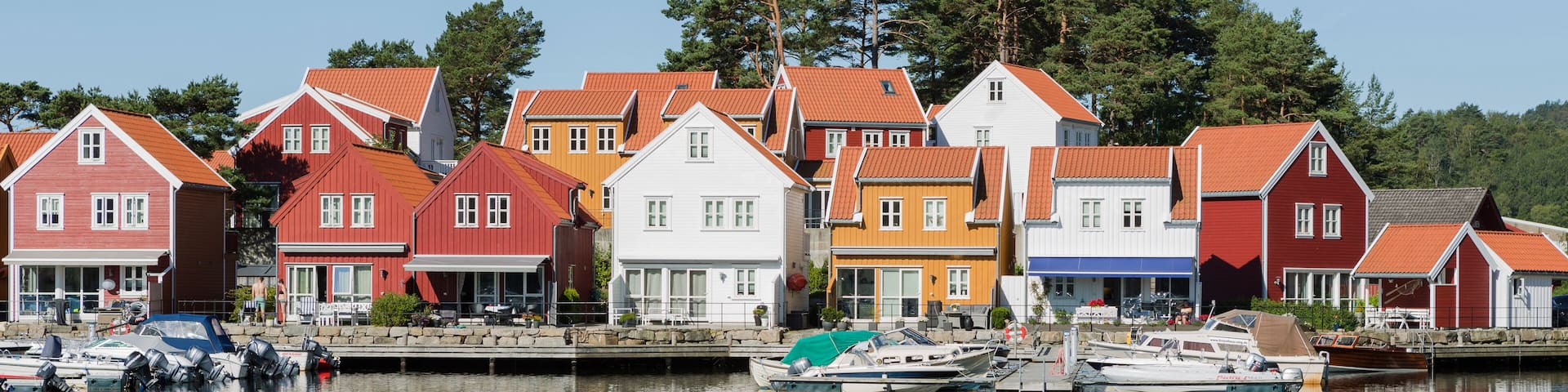 Häuser von Svennevik, Südnorwegen