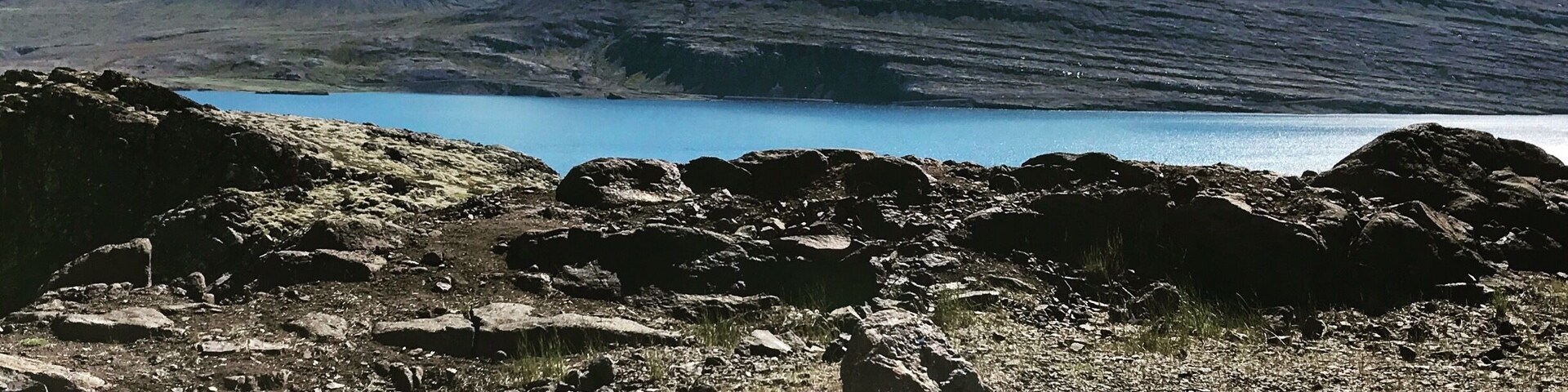 A trail took us down to a little beach area and a hop skip and jump out onto some rocks lead to a great photo