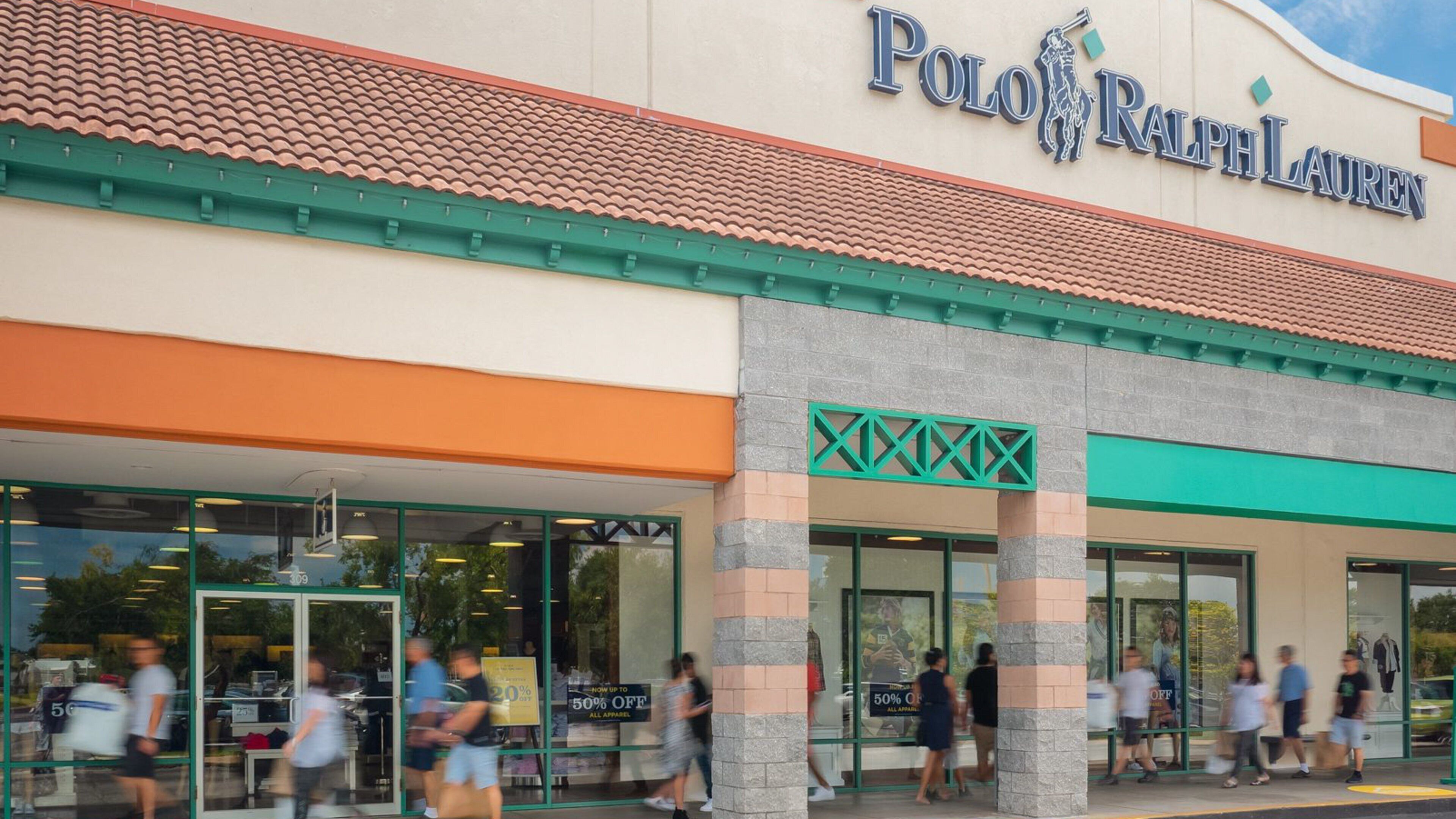 St. Augustine Premium Outlets which includes shopping and signage