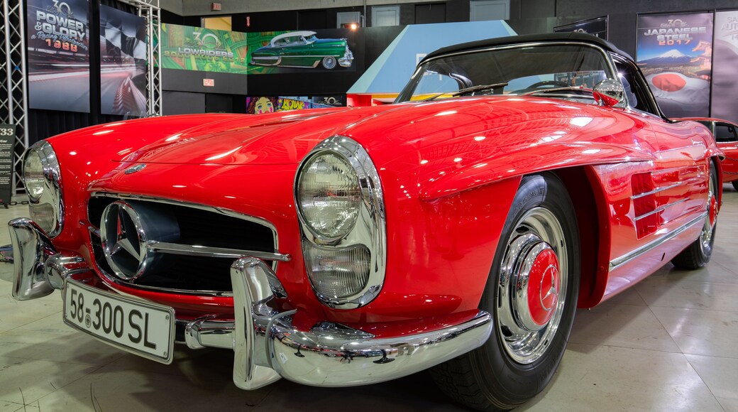 San Diego Automotive Museum featuring heritage elements and interior views