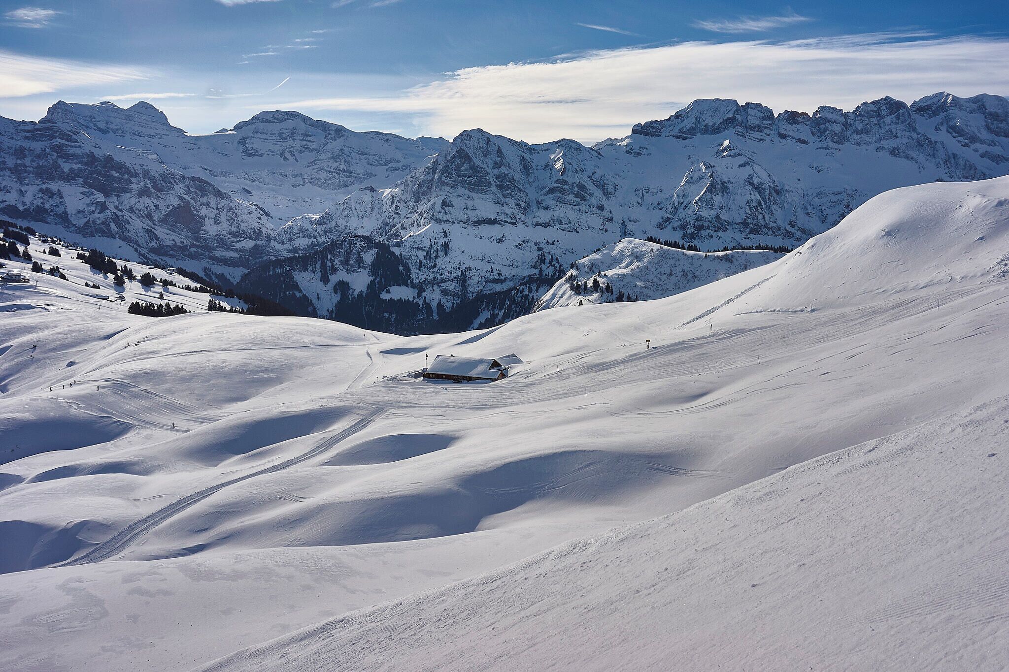 500px provided description: Here are some photos from me, my Videos are on Youtube: ?www.youtube.com/maximalster [#snow ,#Suisse ,#Alps ,#Ski ,#Portes du soleil]