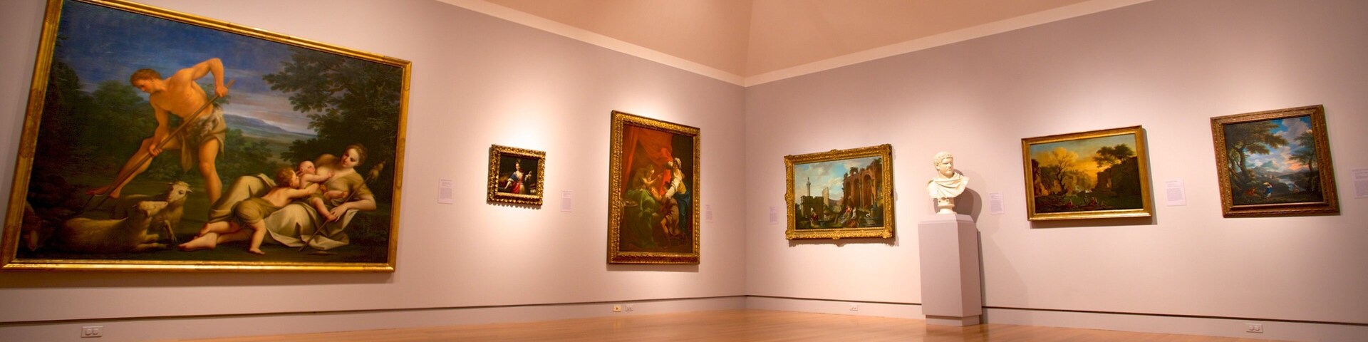 Norton Museum of Art mostrando vistas internas e arte