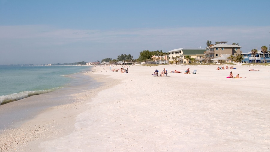 A89G4C Cortez Beach in Bradenton Beach on Anna Maria Island Florida