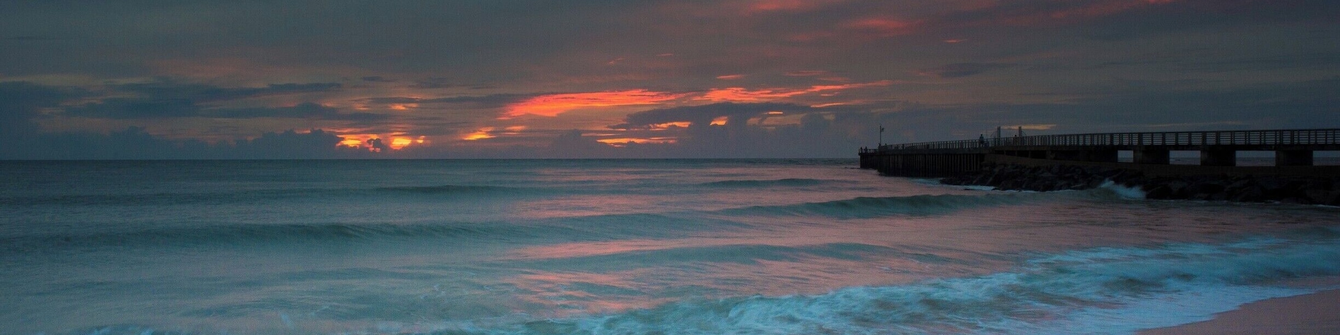 Sebastian Inlet Sunrise
#AquaTrove