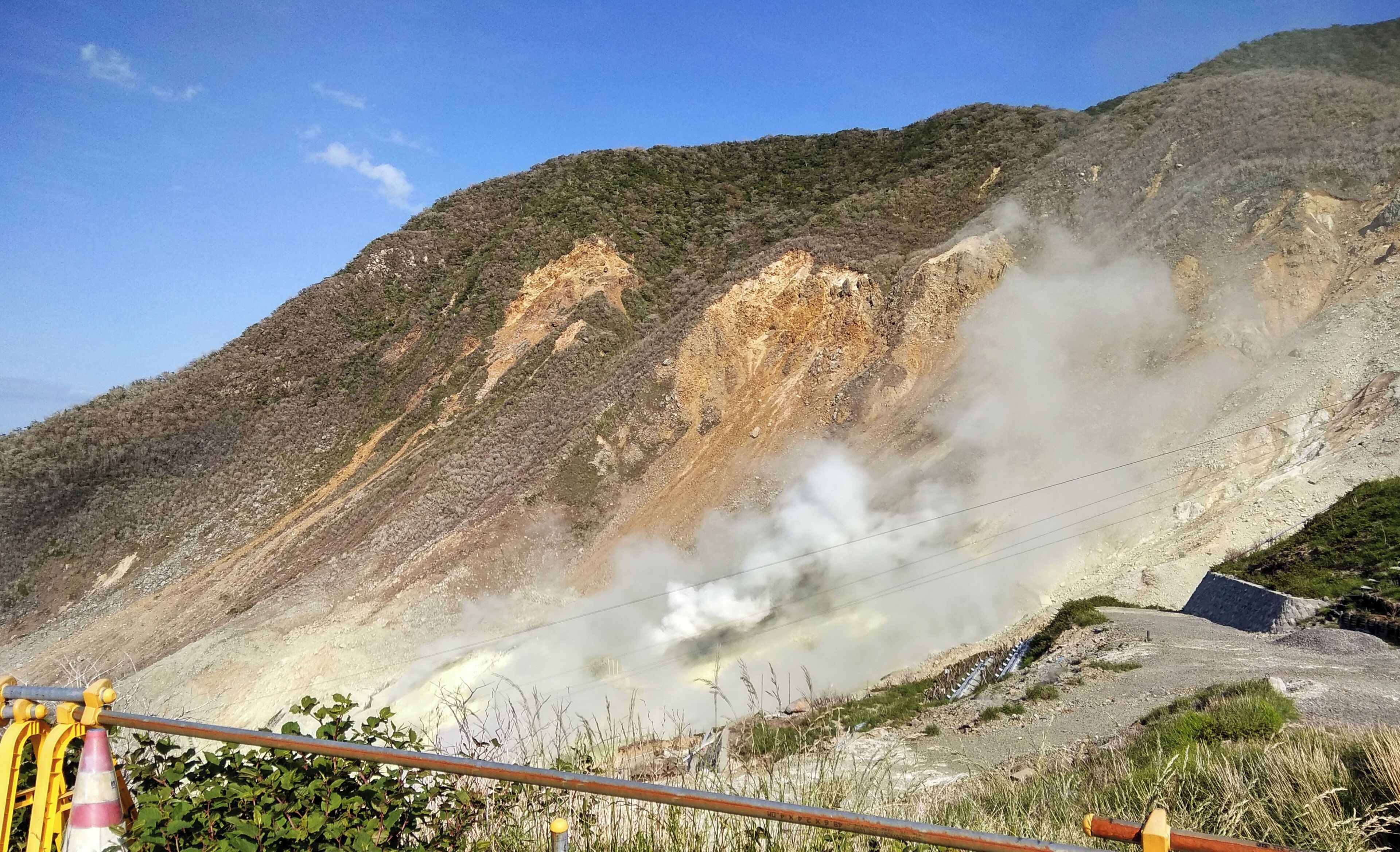 Hakone area Japan, Volcanic gases fumaloric activity.